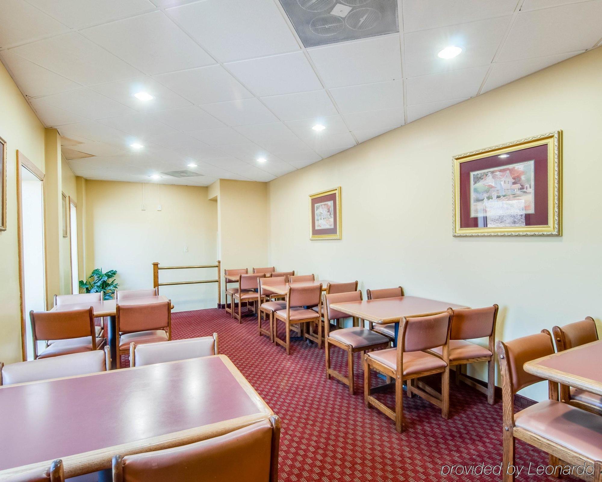 Quality Inn & Suites Lexington Near I-64 And I-81 Timber Ridge Exterior foto
